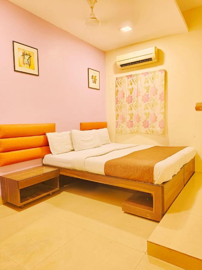 Hotel Amfahh Mumbai Exterior photo