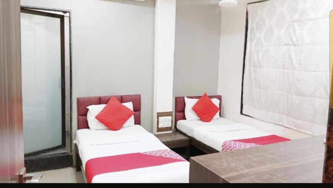 Hotel Amfahh Mumbai Exterior photo